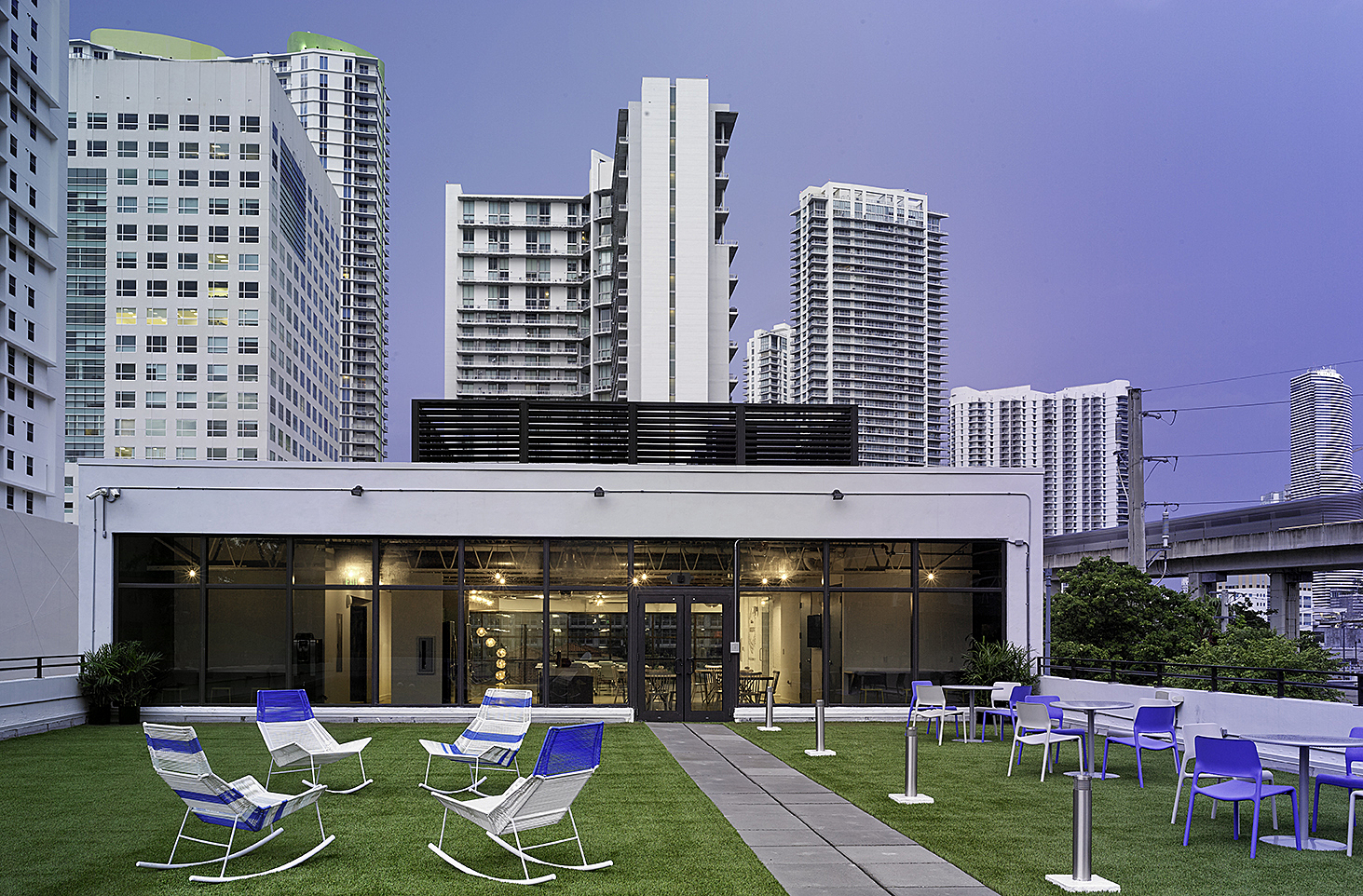 Modern Space with Rooftop Terrace - Image 1 of 9