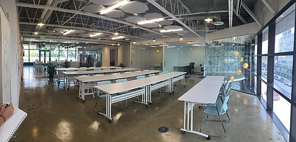 Modern Space with Rooftop Terrace - Image 6 of 9