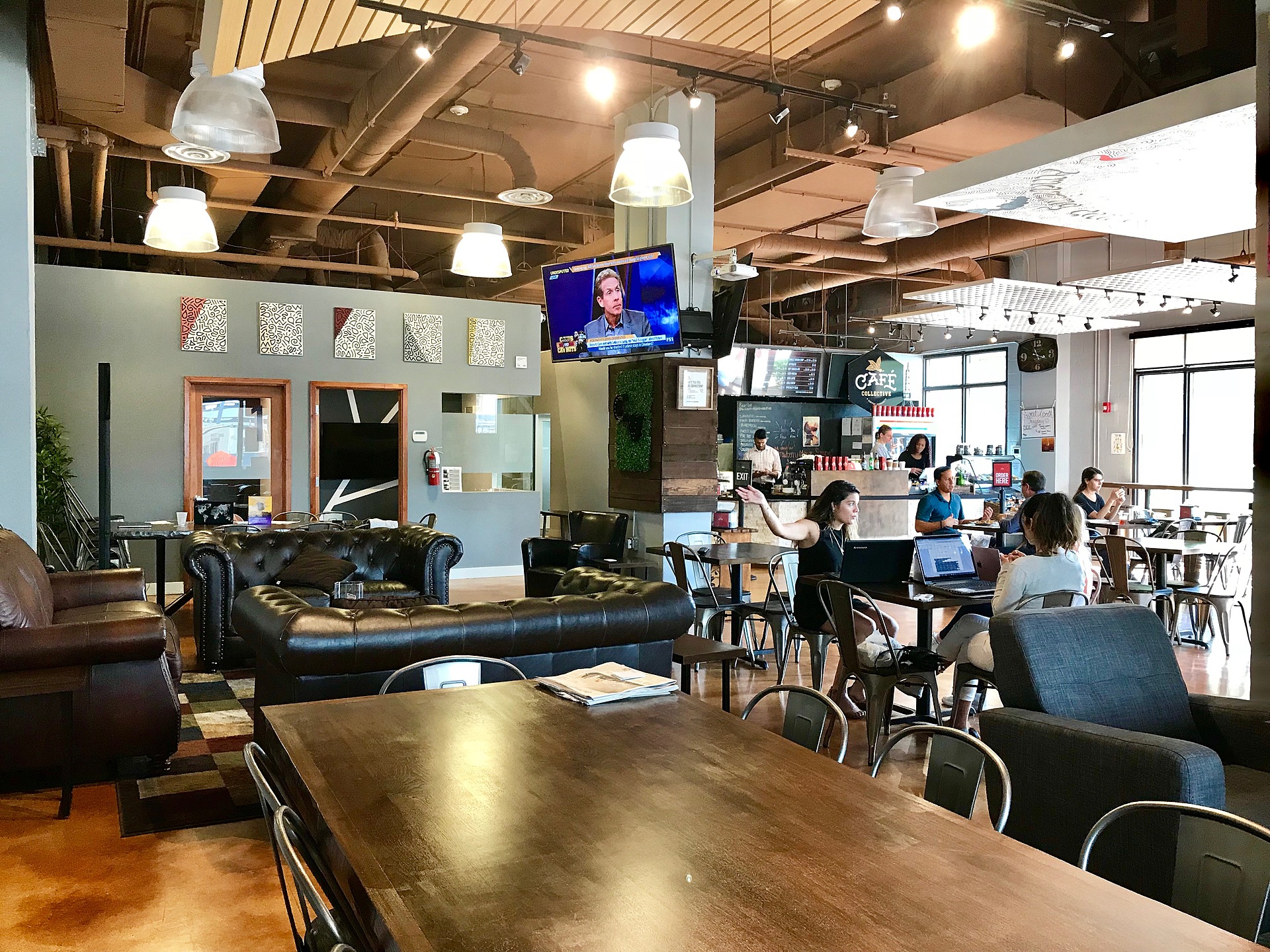 Large Multi-Purpose Space - Image 1 of 7