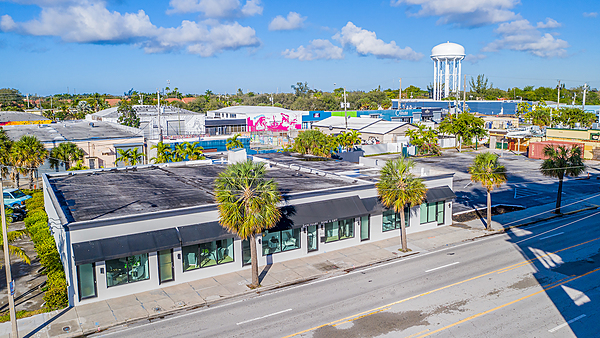 Modern Gallery in Flagler Village - Image 7 of 7