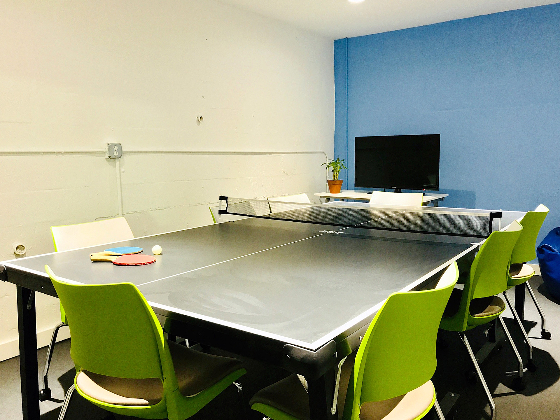 Creative Co-working and Meeting Space - Image 2 of 6