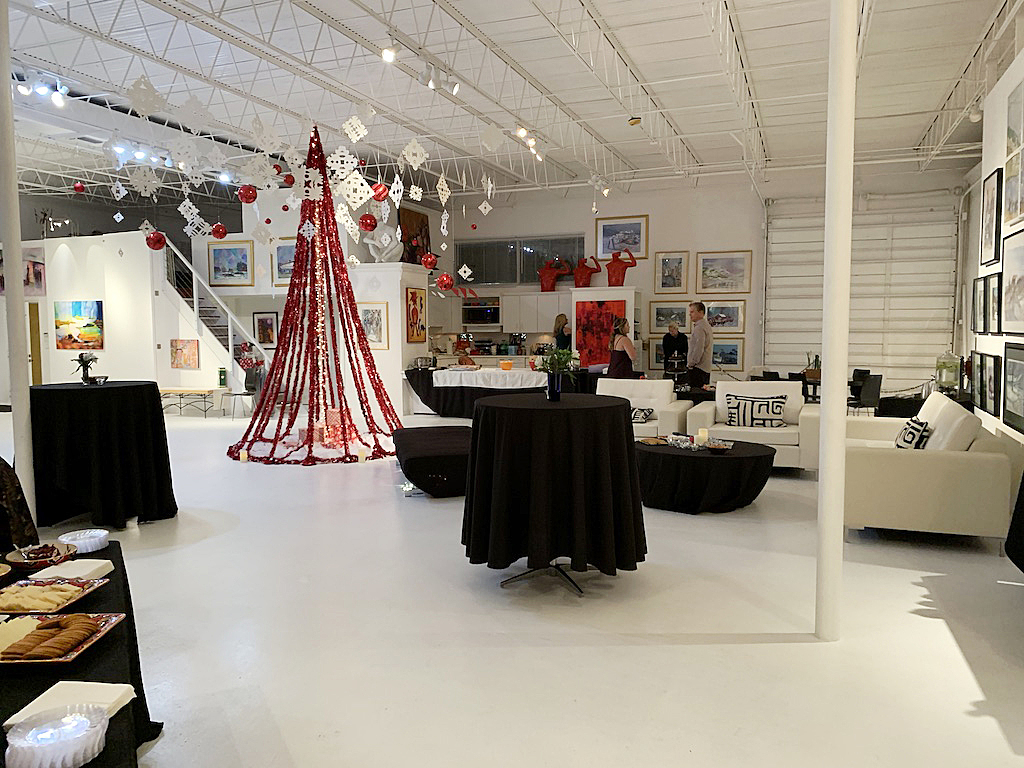 Bright Artistic Warehouse - Image 6 of 10