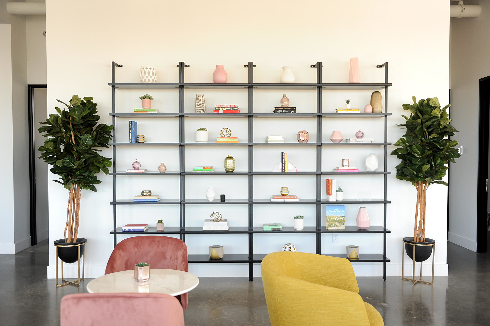 Elegant and Inspirational Production Space - Image 6 of 7