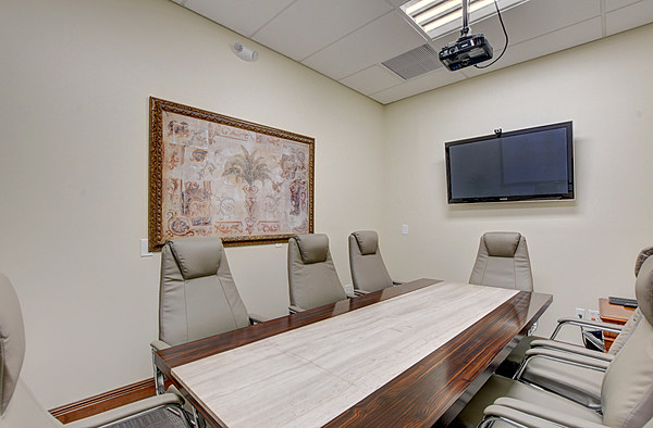 Elite Conference Room - Image 1 of 6