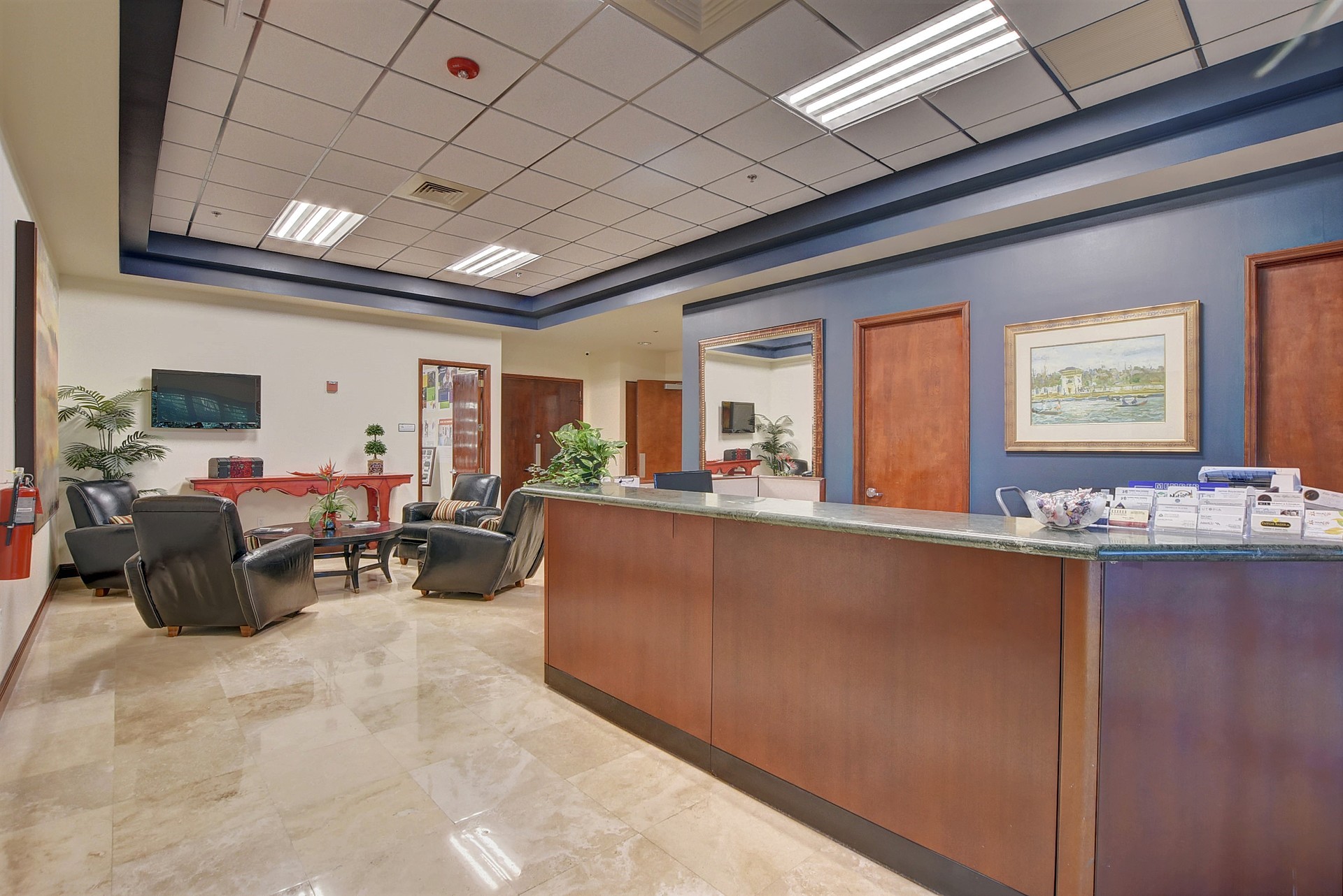 Conference Room - Image 1 of 4