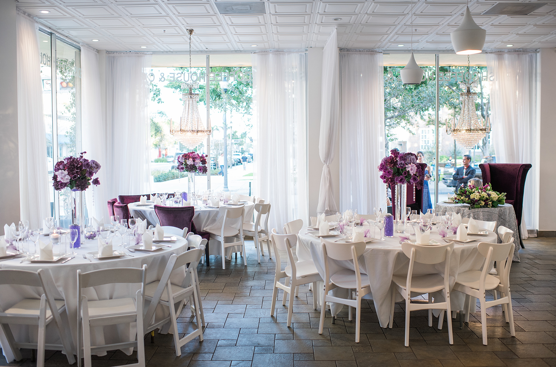 Bright, Elegant & Versatile Space - Image 4 of 9