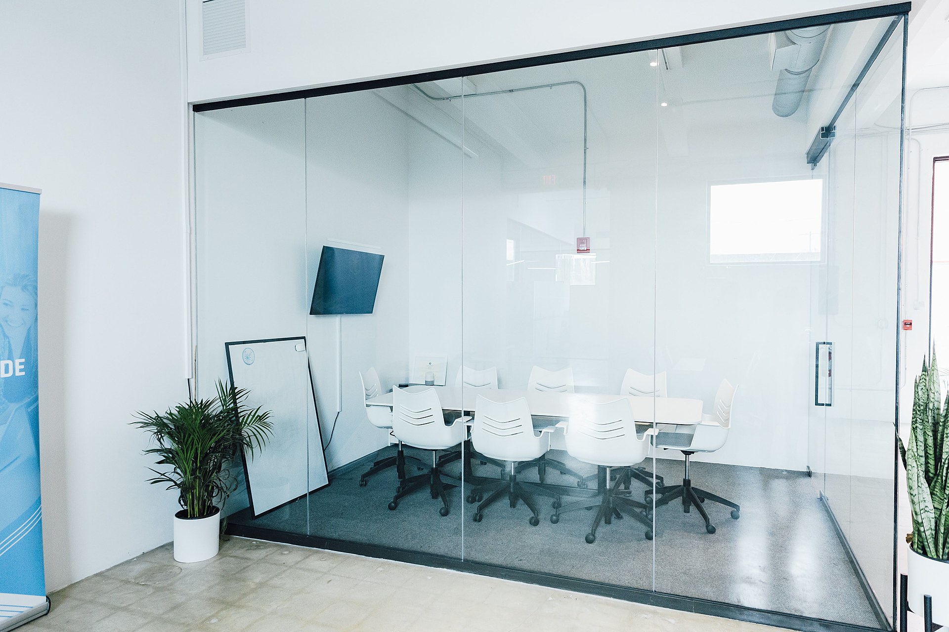 Bright Collaborative Workspace - Prototype - Image 4 of 4