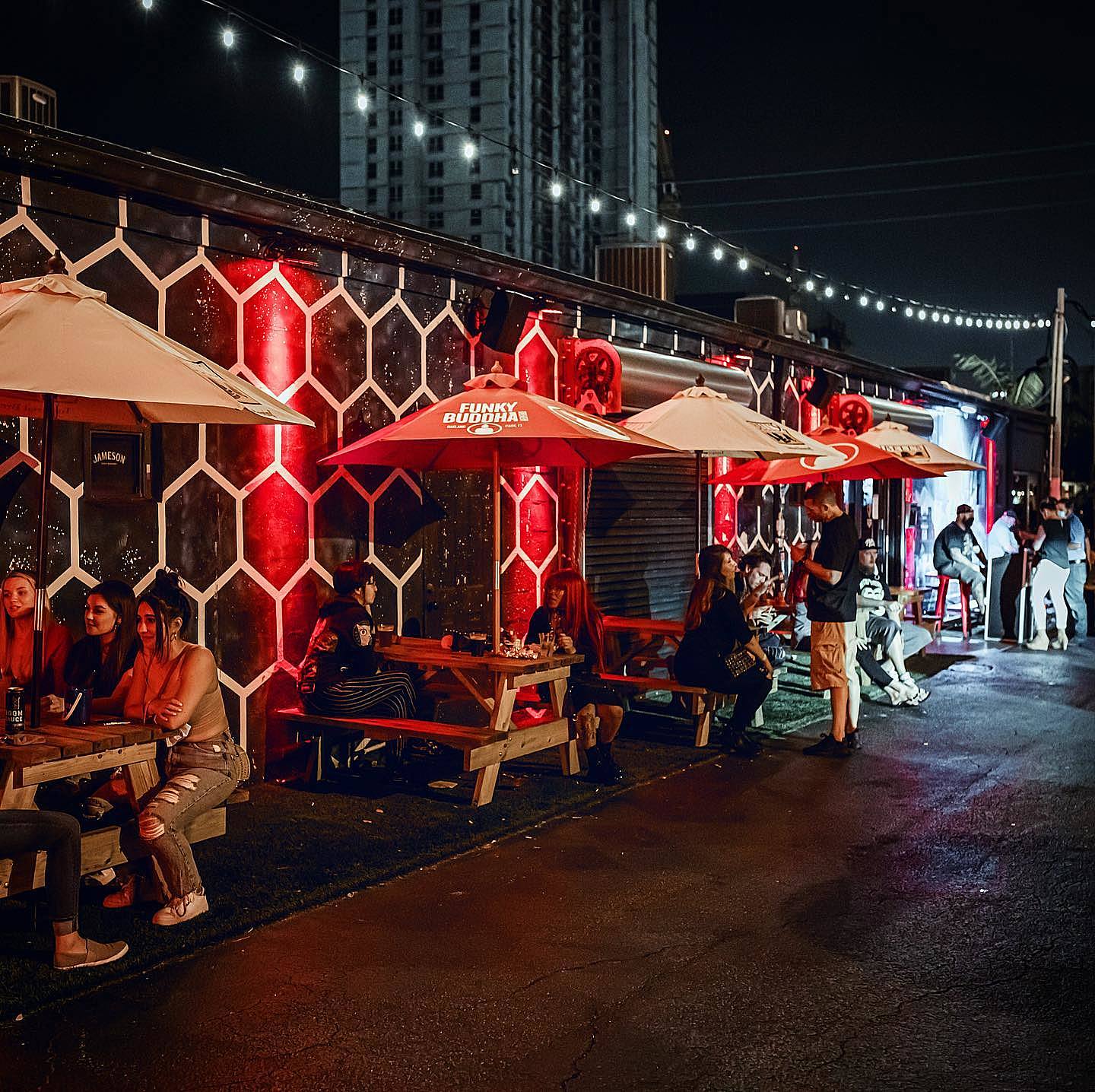 Glitch Arcade Bar and Restaurant  - Image 3 of 4