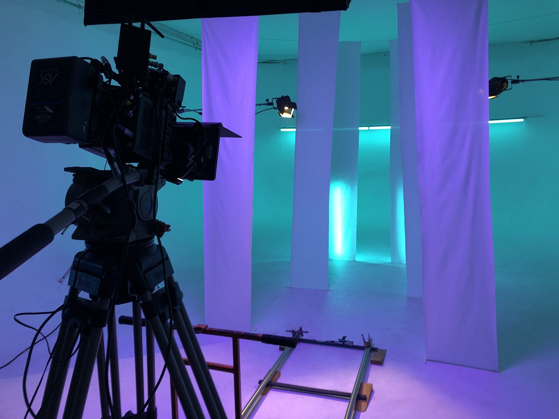 Indoor Video Photo Production Event Facility - Image 9 of 10