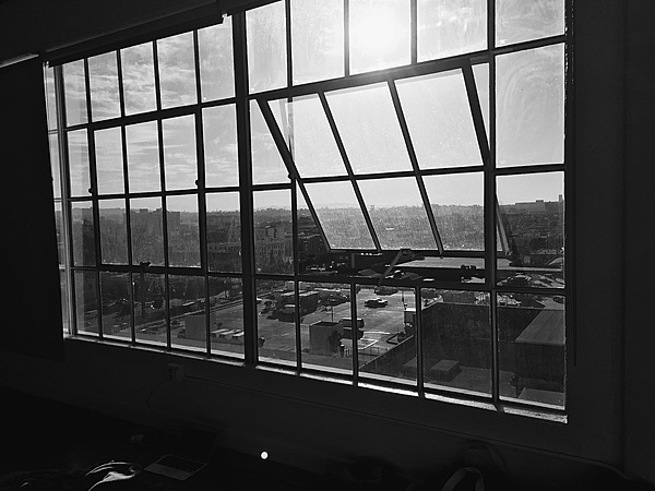 Open Loft Space With Broad Windows - Image 3 of 9