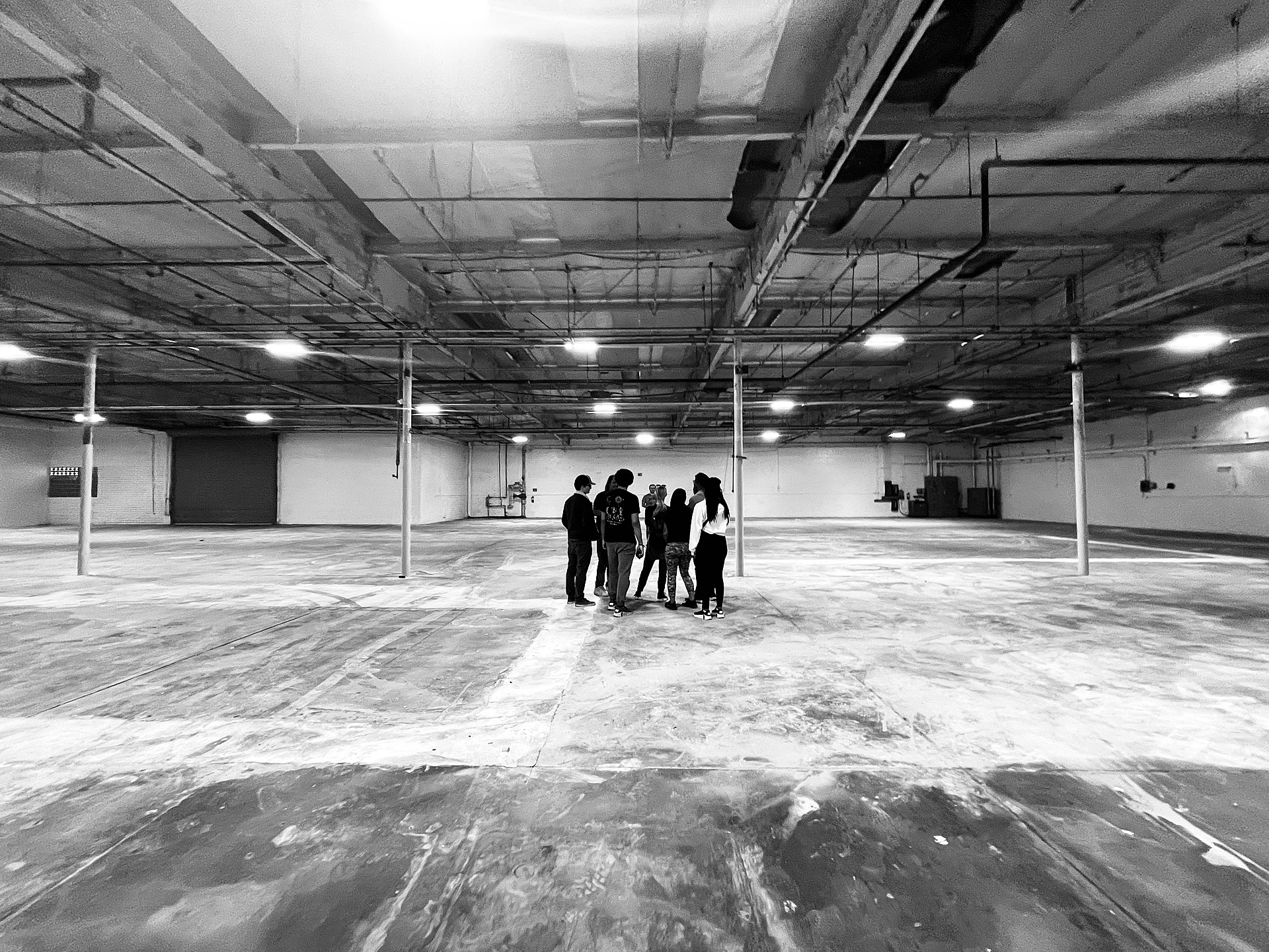 Massive 25,000 Sq Ft 24-Hour Production Studio - Image 1 of 8